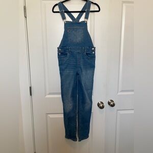 Levi's Classic Blue Jeans